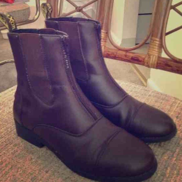 Ankle length paddock riding boots