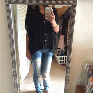 Button down black top