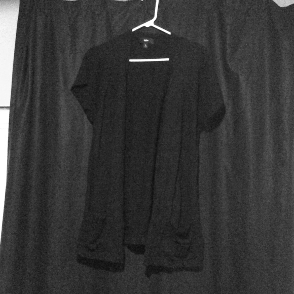 Short sleeve sweater cardigan, with pockets