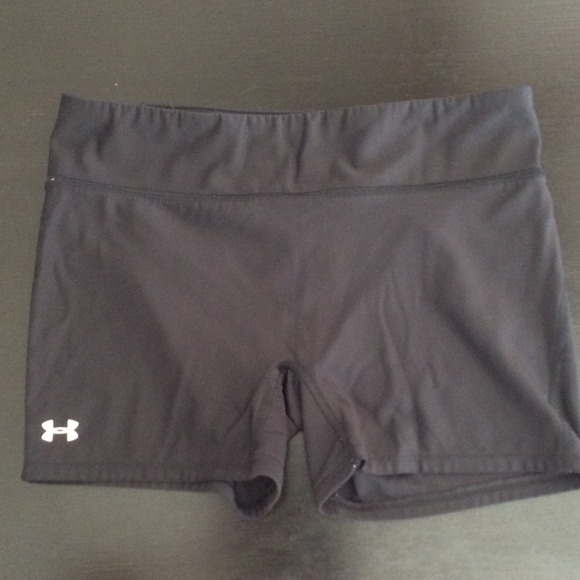 Under armour exercise shorts