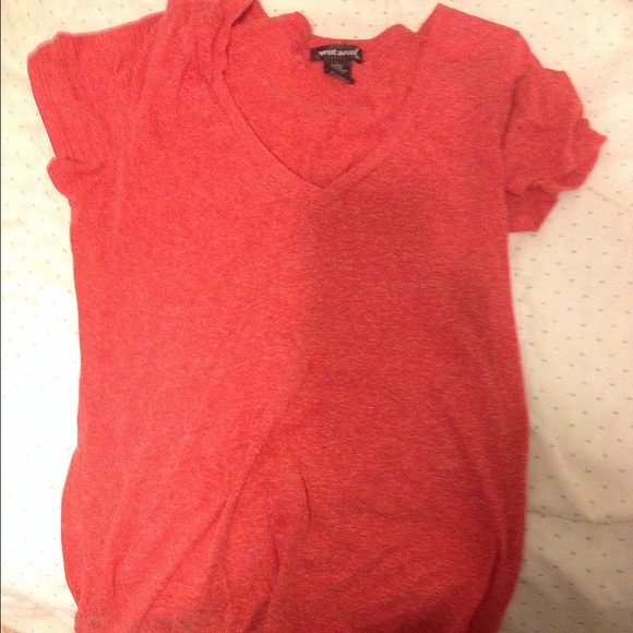 v-neck