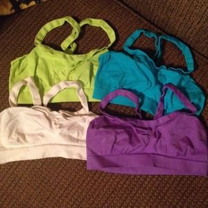 4 Hanes Sports Bras Sz S