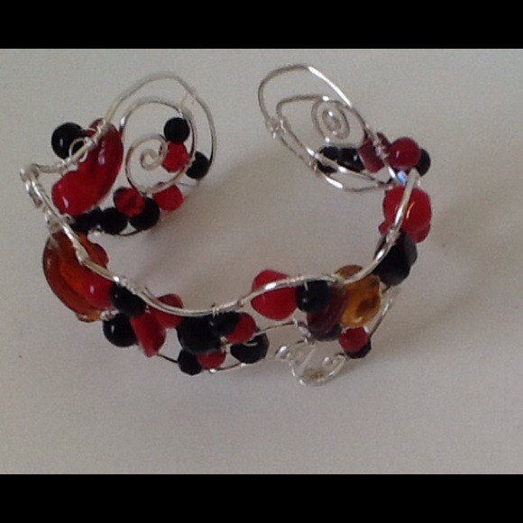 Wire Bracelet - Picture 1 of 1