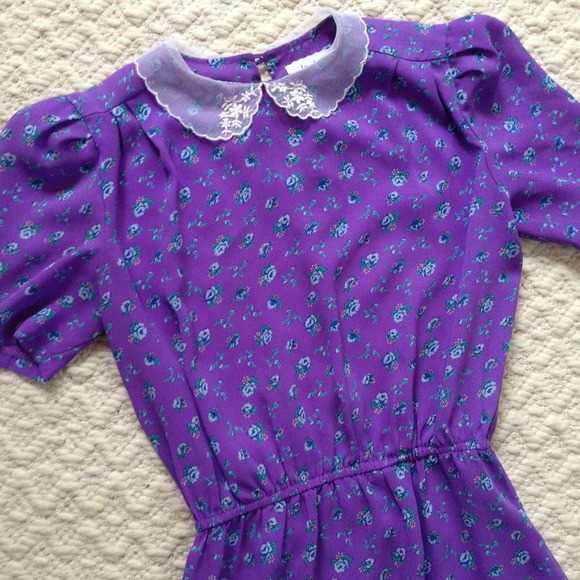 🚫🚫SOLD🚫🚫Vintage Peter Pan collar floral dress - Picture 3 of 4