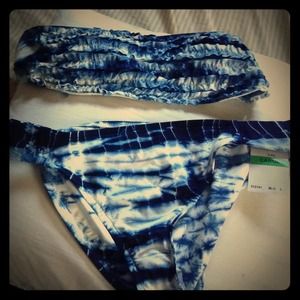Lucky brand 2 piece swim set