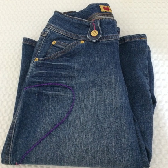 Calve length Apple Bottom denim - Picture 3 of 4