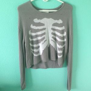 SOLD ON VINTED LA hearts skeleton sweater