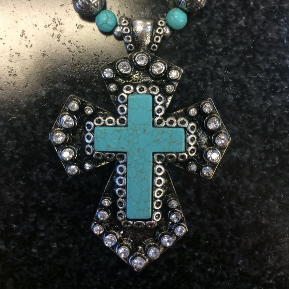 Aztec Inspired Turquoise Necklace - Picture 2 of 3