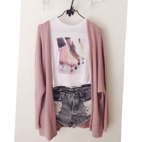 ❌SOLD❌NWT Brandy Melville Blush Caroline - Picture 2 of 2