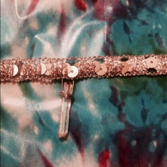 Sequined crystal choker