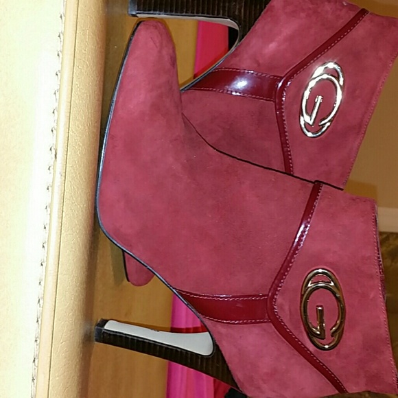 #Red Guess Pumps #Tru2Size