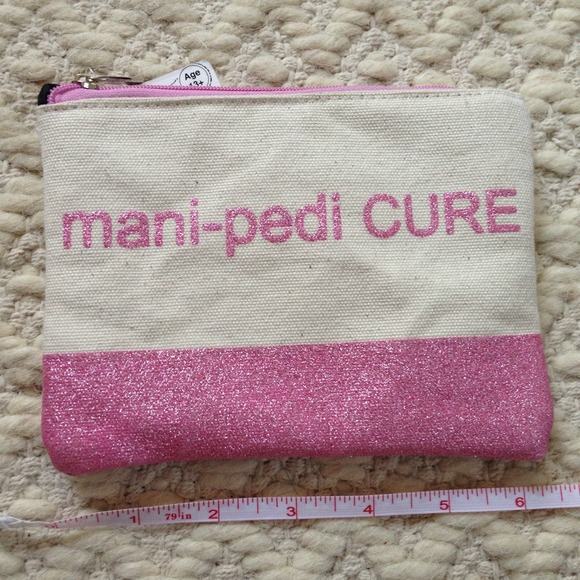 🚫🚫SOLD🚫🚫"Latte lover" canvas pouch - Picture 2 of 3