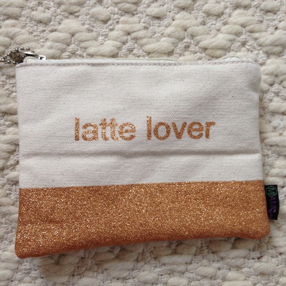 🚫🚫SOLD🚫🚫"Latte lover" canvas pouch - Picture 3 of 3