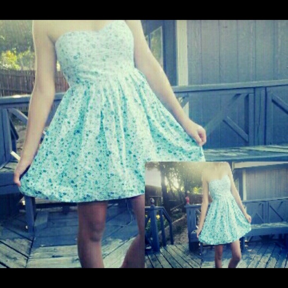American eagle dress