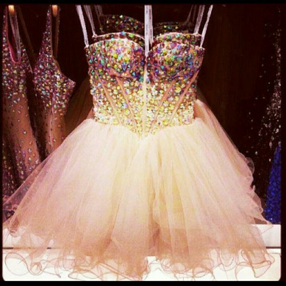 Custom crystal bodice dress - Picture 1 of 3