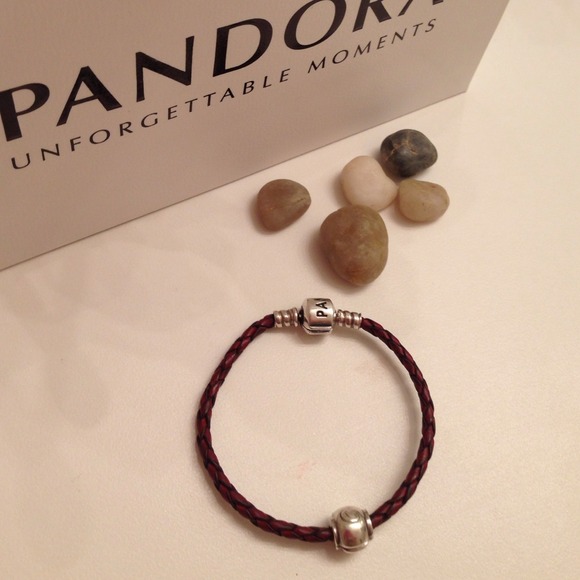 100% Authentic Pandora Bracelet