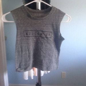 Brandy Melville cropped gradin tee