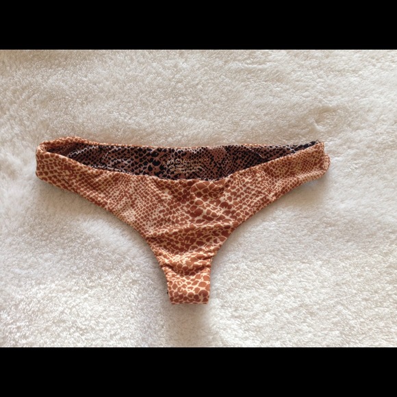 ❌TRADED❌ACACIA MUDSNAKE HO'OKIPA BOTTOMS