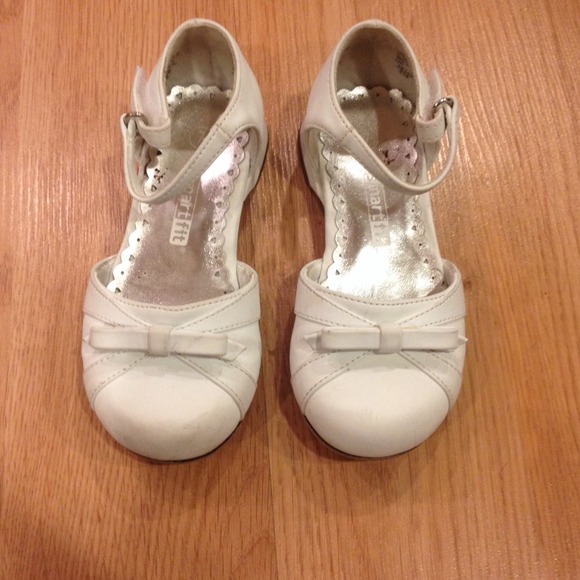 Nice toddler white dress shoes