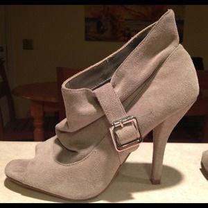 Steve Madden ankle boots