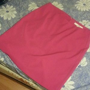 large super cute skirt !