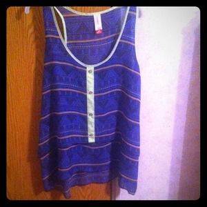 no boundaries halter top