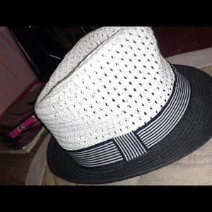 Fedora hat