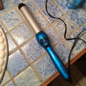 1 1/4" Bed Head Curling Wand