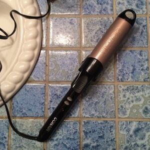 1 1/2" Conair Curling Iron