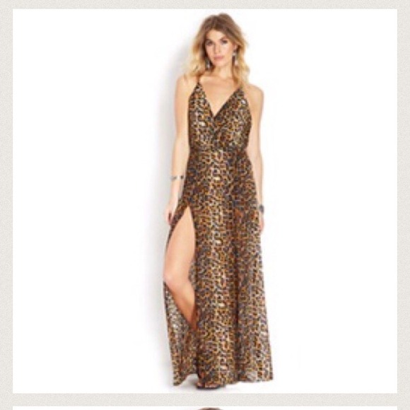 ❌SOLD❌NWOT Leopard print maxi dress - Picture 2 of 3