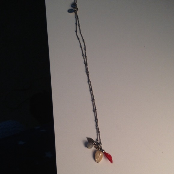 Light silver necklace