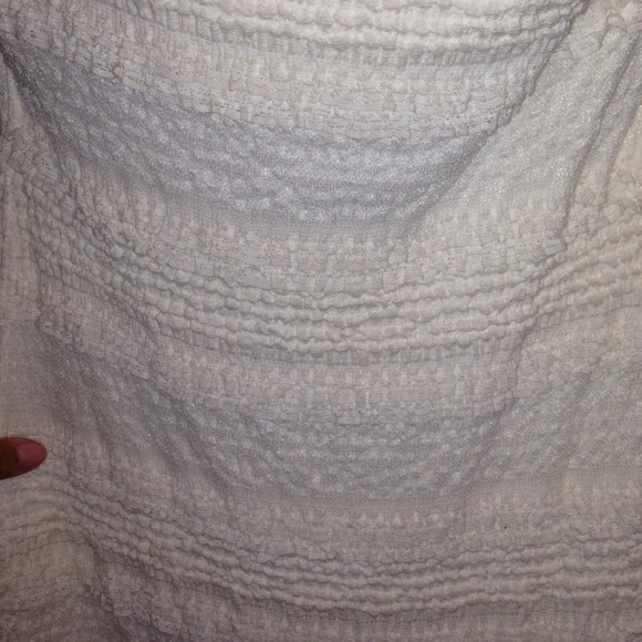 Bebe off white mini dress - Picture 3 of 4