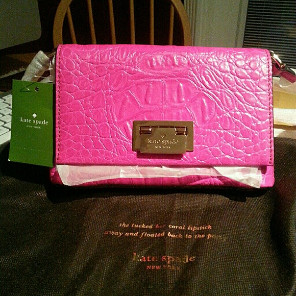 NWT kate spade rialto place sally crossbody