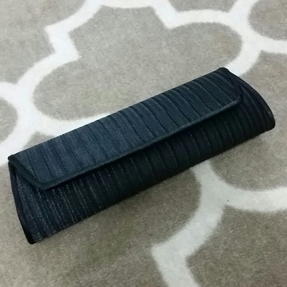 JS Collections Clutch