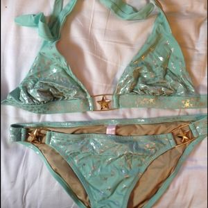 Victoria's Secret bikini.