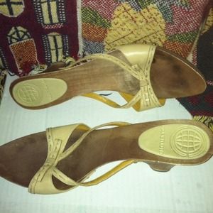MaxStudio Summer Shoes in Tan ***ON SALE***!!!