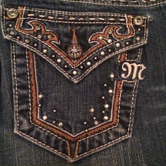 Miss Me Jeans - Picture 2 of 3