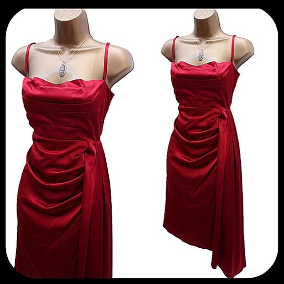 Stunning deep red satin Karen Millen dress - Picture 2 of 4