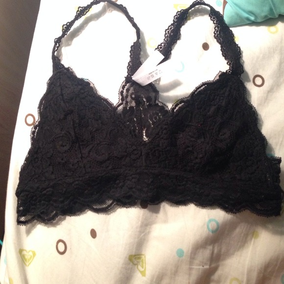 Aero lace bralet
