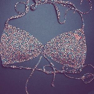 triangle bikini top • roxy