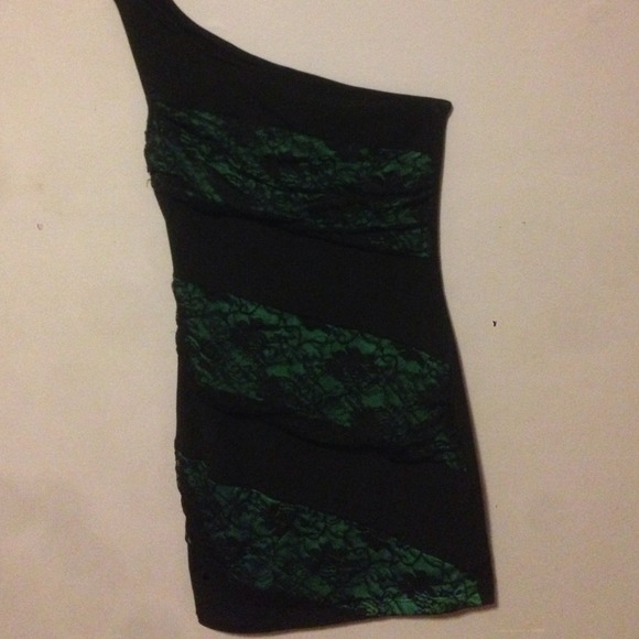 Black & Green one strap dress.