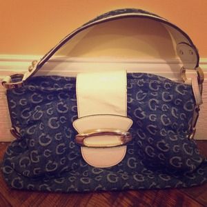 Guess purse