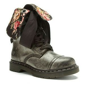 Dr Martens Sz 11 Grey Triumph Floral-Lined Boots