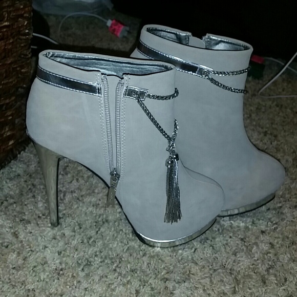Der?on shoes
