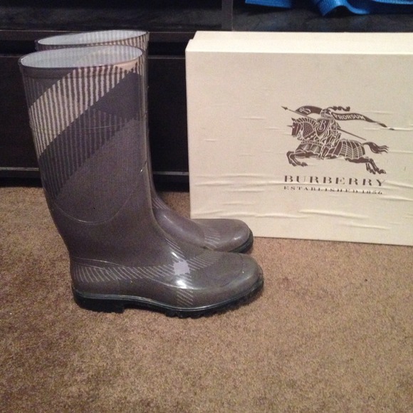 Rain boots