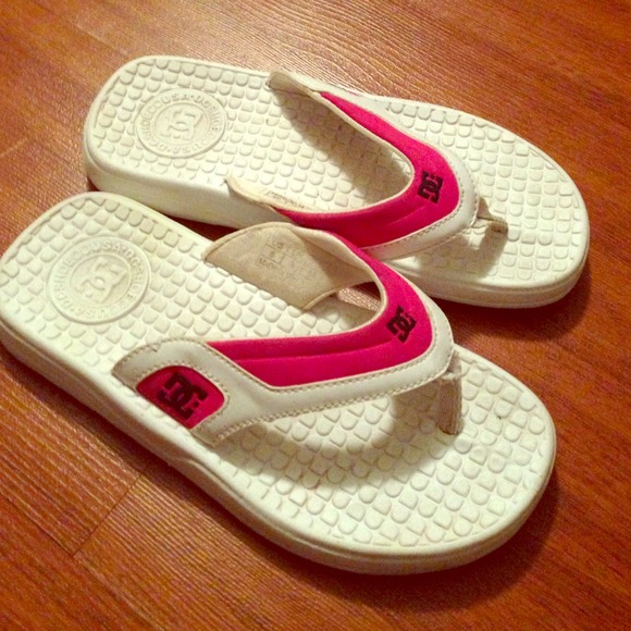 DC Flip Flops