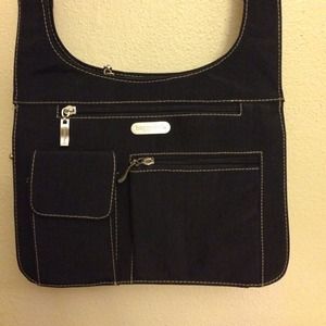 Baggallini cross body
