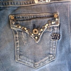 HOLD❗️Miss me charm capris