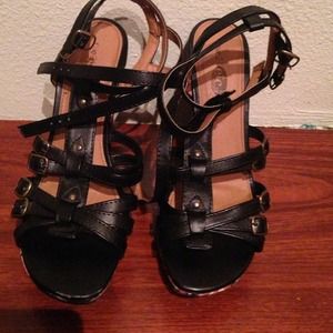 Flower Print Platform Heels