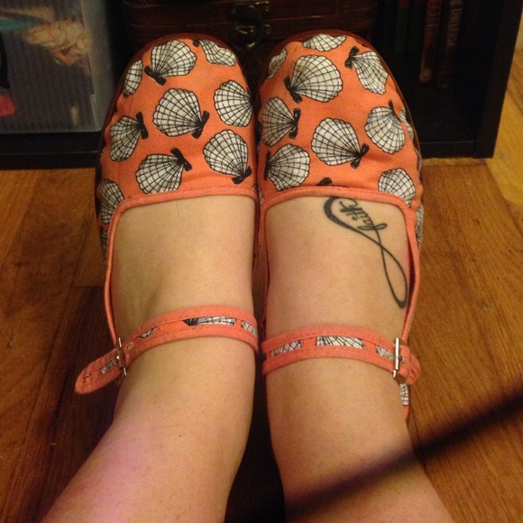 Seashell Maryjanes and kitty maryjane bundle